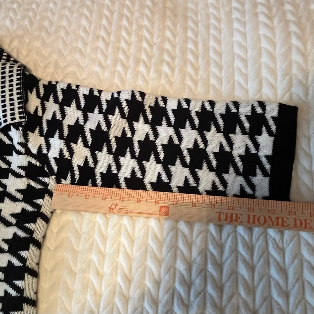 Sioni women Black and White Houndstooth Cardigan sweater blazer size Small - Picture 12 of 12